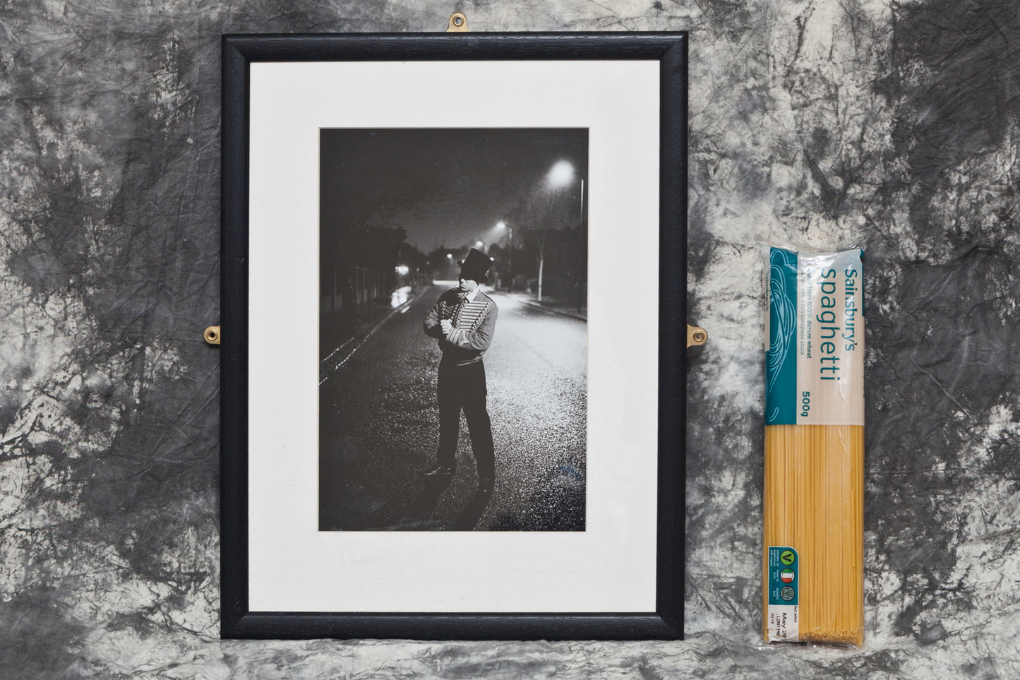 THE BLACK AND WHITES: "THE JUGGLER" (42 x 33cm) - Exhibition Display Discounted Print (UK Delivery / London Pick-Up Only, TBAW-EDDP)